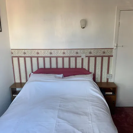 Columbus Apartahotel 3*