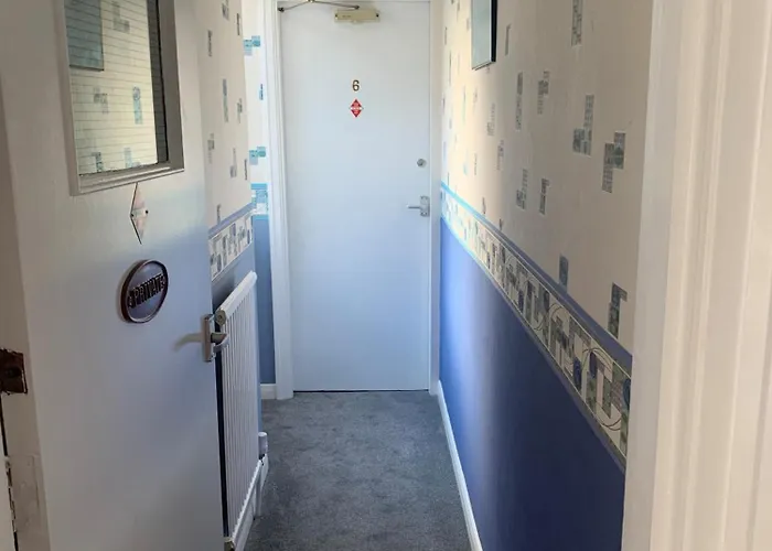 Aparthotel Columbus 3*